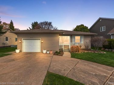 39173 Lakeshore Drive, Harrison Twp, MI 48045
