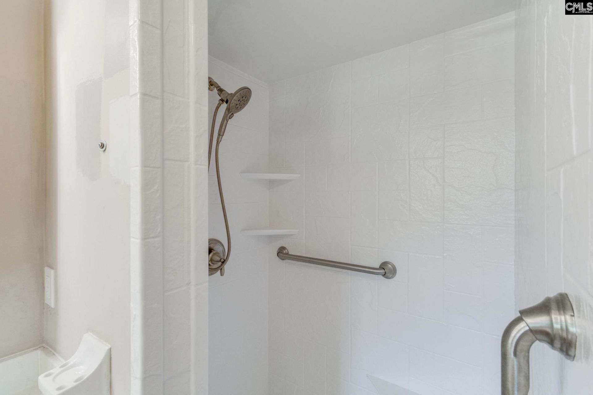 2901 Hickory Nut Lane  Photo 25