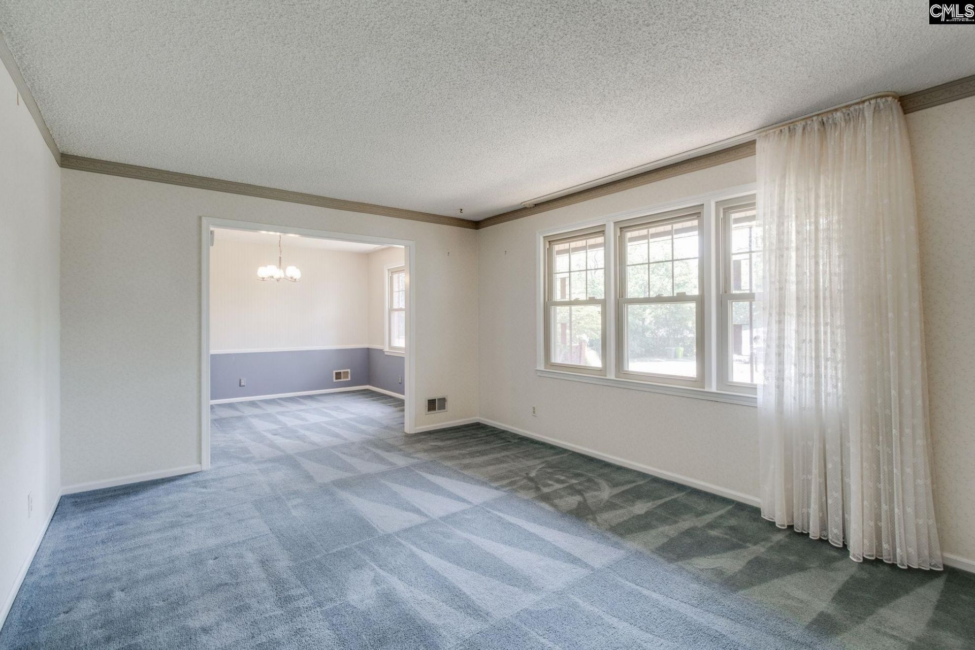 2901 Hickory Nut Lane  Photo 6