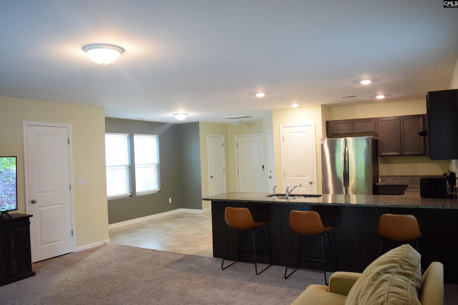 663 Wooster Court  Photo 4