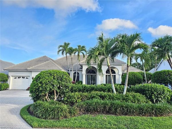 710 Shadow Lake LN, NAPLES, FL 34108