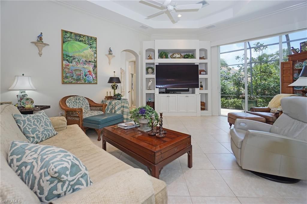 710 Shadow Lake Ln, Naples, FL 34108 Photo