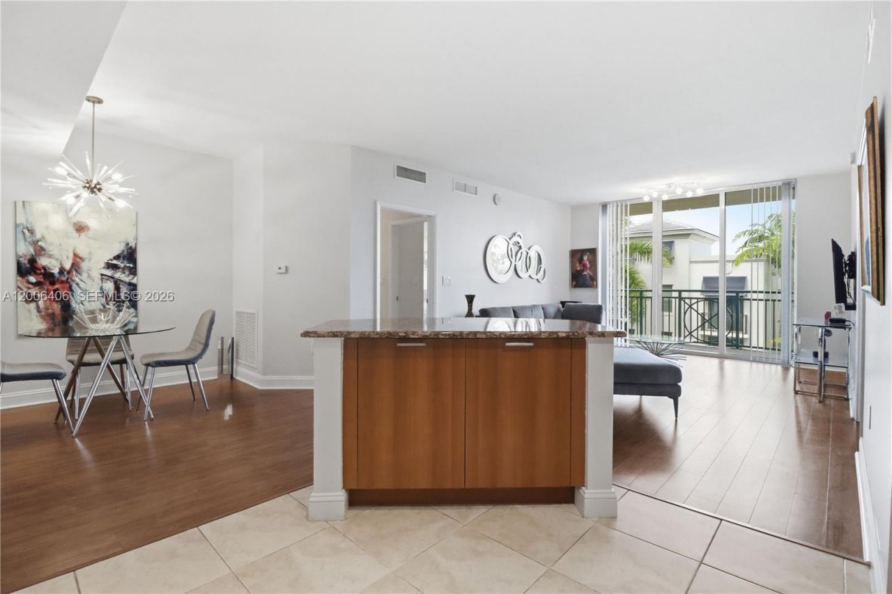 510 NW 84th Ave, Unit 335, Plantation, FL 33324 Photo