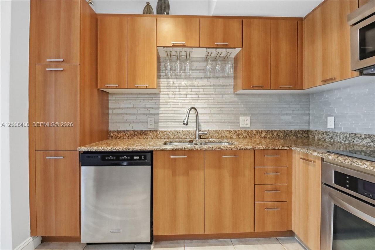 510 NW 84th Ave, Unit 335, Plantation, FL 33324 Photo