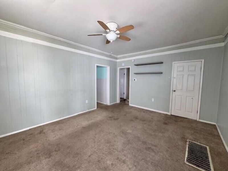 127 E 42nd Street, Covington, KY 41015 Photo 2