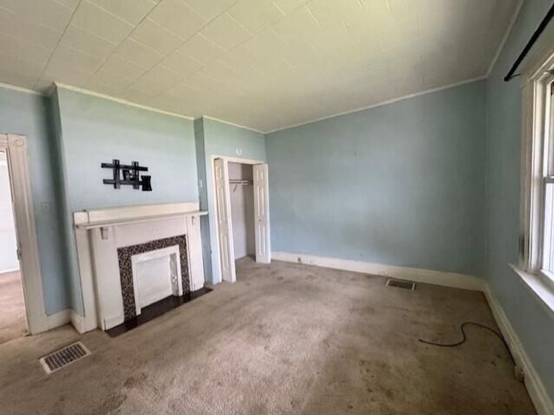 127 E 42nd Street, Covington, KY 41015 Photo 5