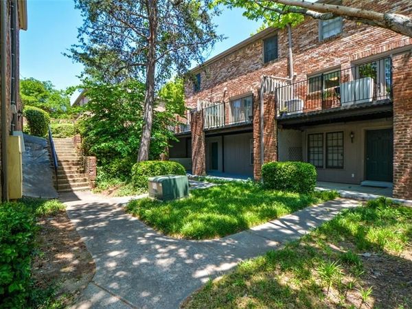 3113 Colonial Way, Unit M, Atlanta, GA 30341