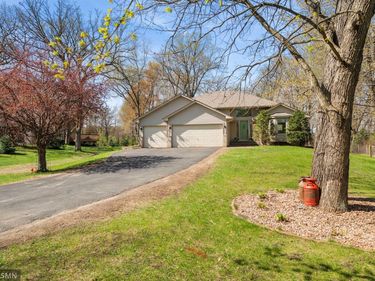 7910 Baylor Street, Wyoming, MN 55092