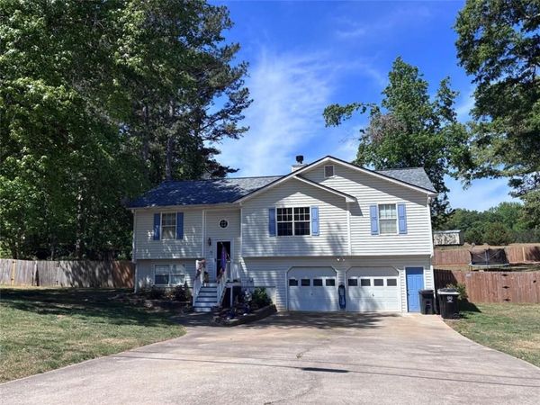 95 Burton Drive , Douglasville, GA 30134