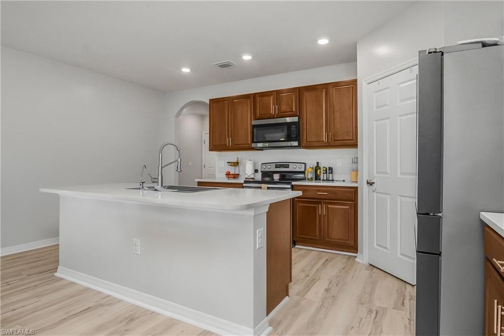 2544 NW 20th Pl, Cape Coral, FL 33993 Photo