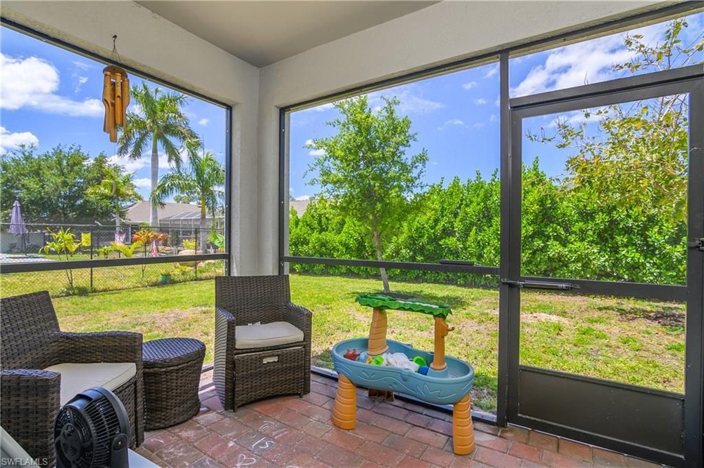2544 NW 20th Pl, Cape Coral, FL 33993 Photo