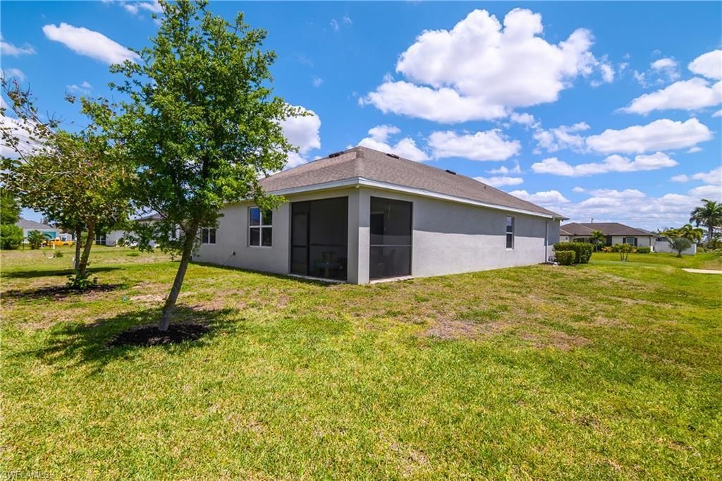 2544 NW 20th Pl, Cape Coral, FL 33993 Photo
