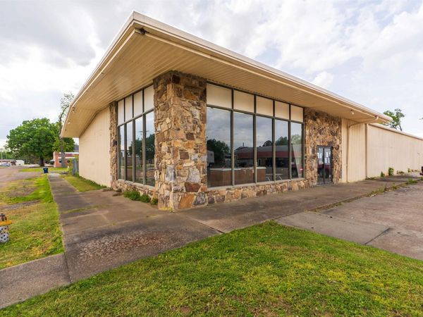 201 N New Orleans Ave , Brinkley, AR 72021