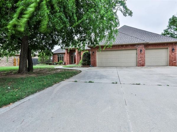 11608 S Linn Avenue, Oklahoma City, OK 73170