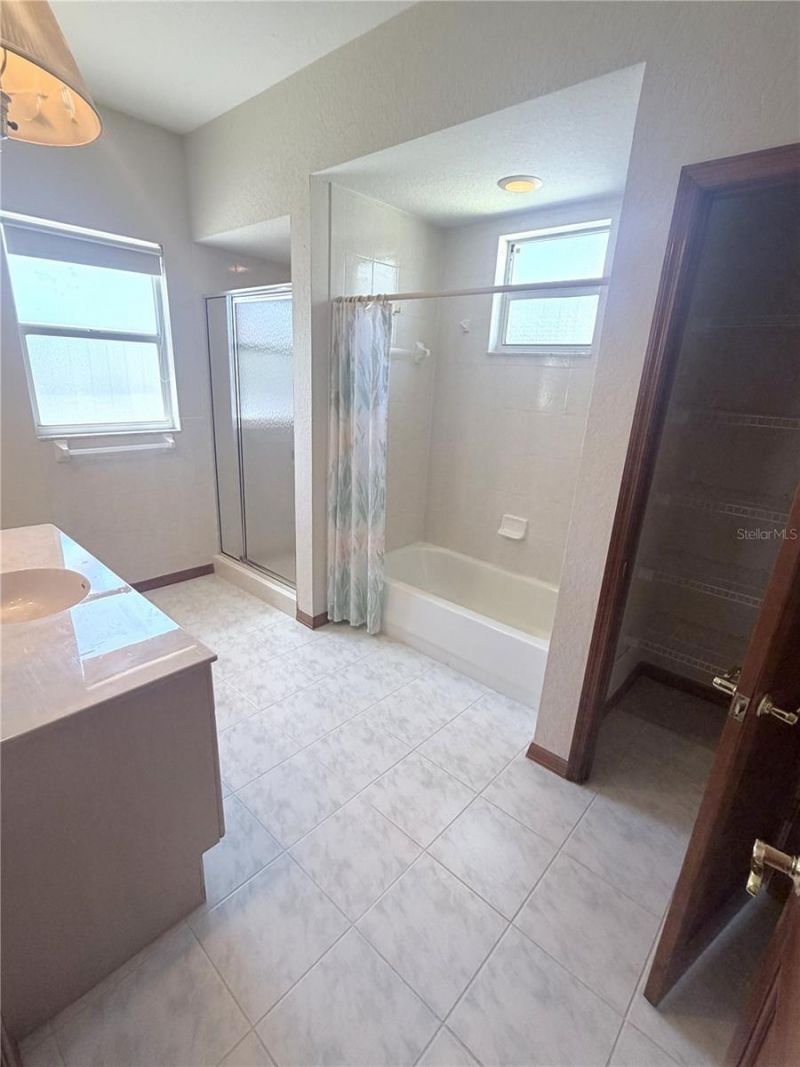 2784 Alexander Drive , Clearwater, FL 33763 Photo