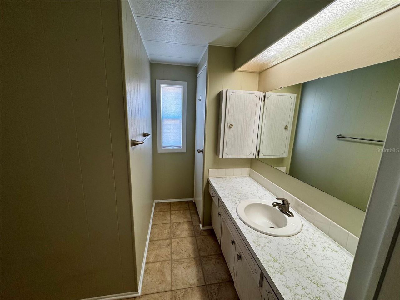 5619 Bayshore Road , Unit 120, Palmetto, FL 34221 Photo