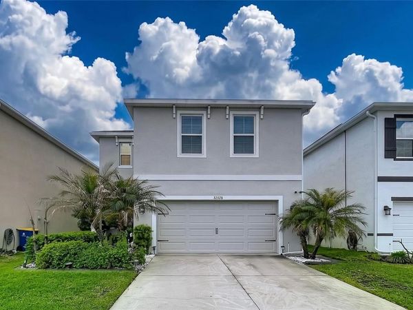 32628 ABBY LAX LANE , WESLEY CHAPEL, FL 33543