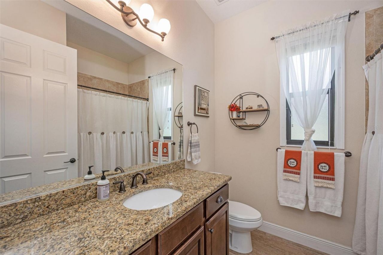1051 145th Street Circle Ne, Bradenton, FL 34212 Photo