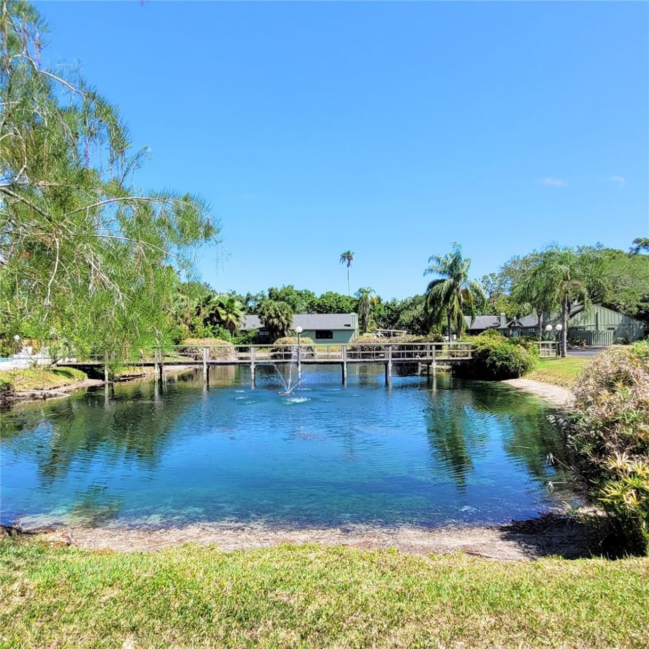 5071 Barrington Circle, Unit 1602, Sarasota, FL 34234 Photo