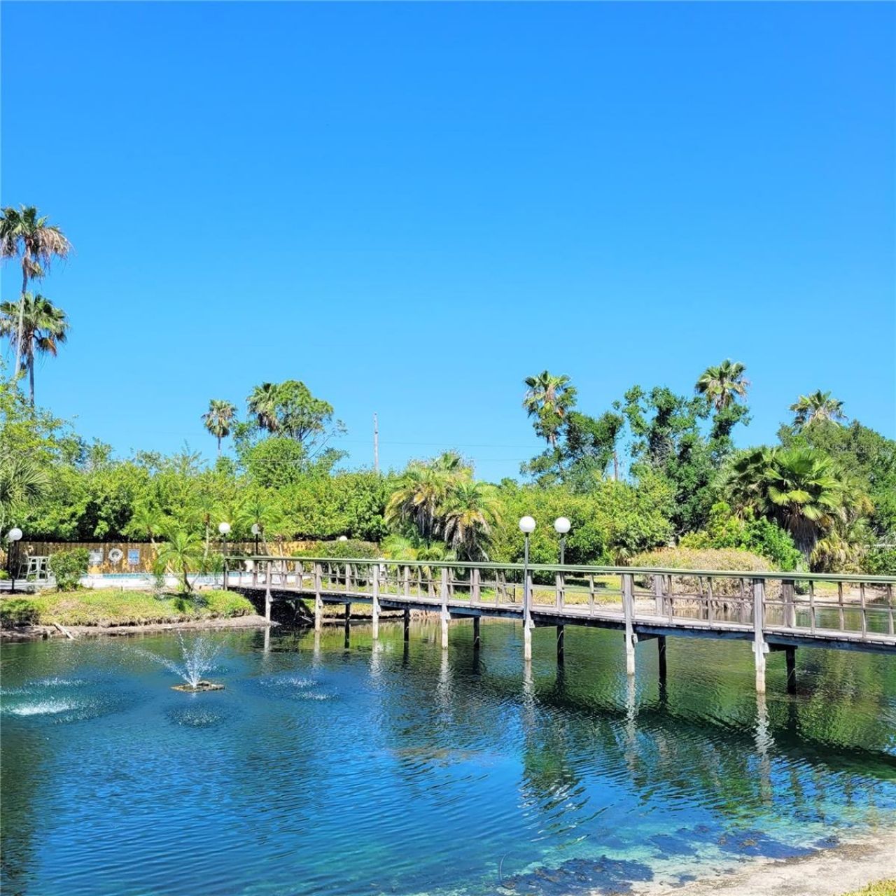5071 Barrington Circle, Unit 1602, Sarasota, FL 34234 Photo