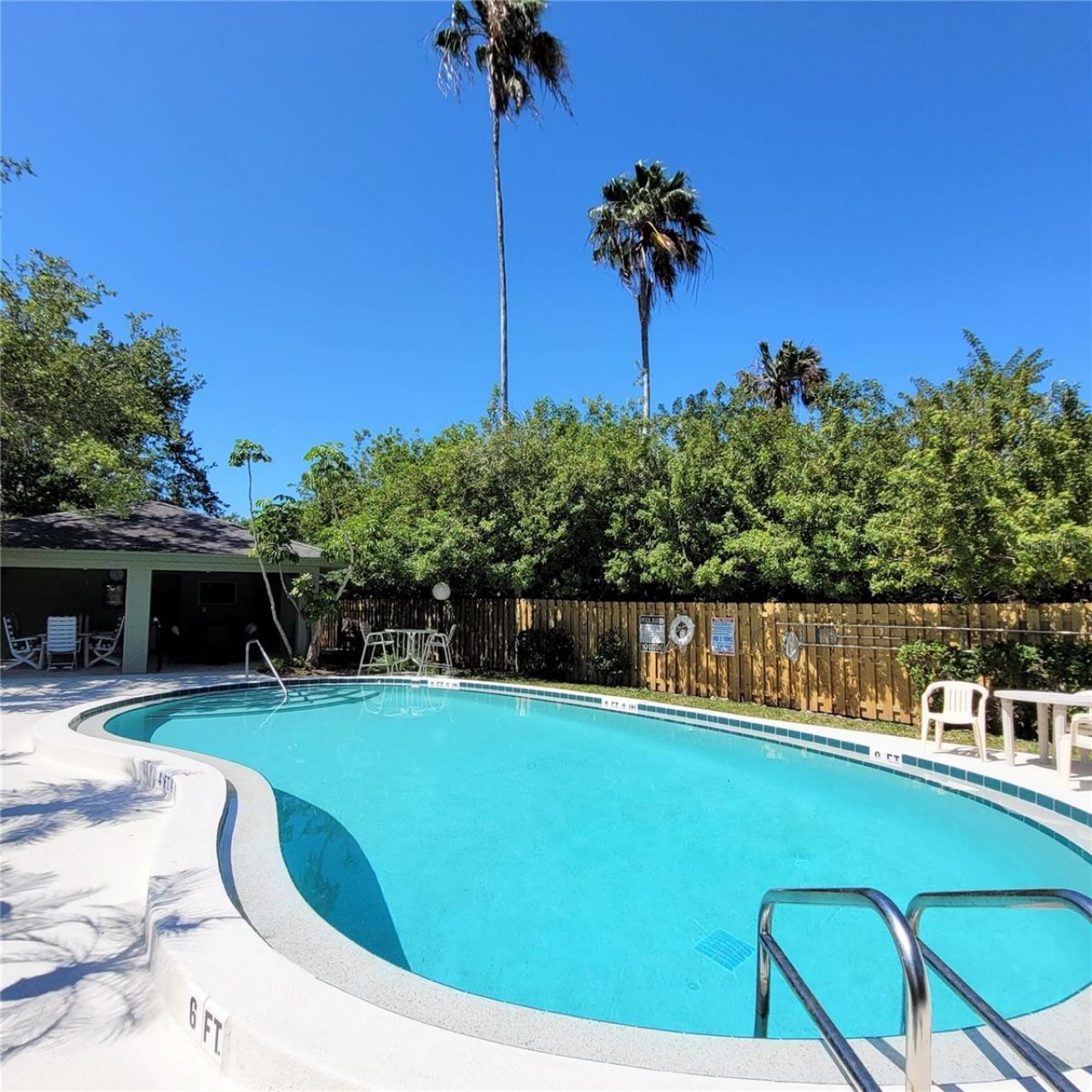 5071 Barrington Circle, Unit 1602, Sarasota, FL 34234 Photo
