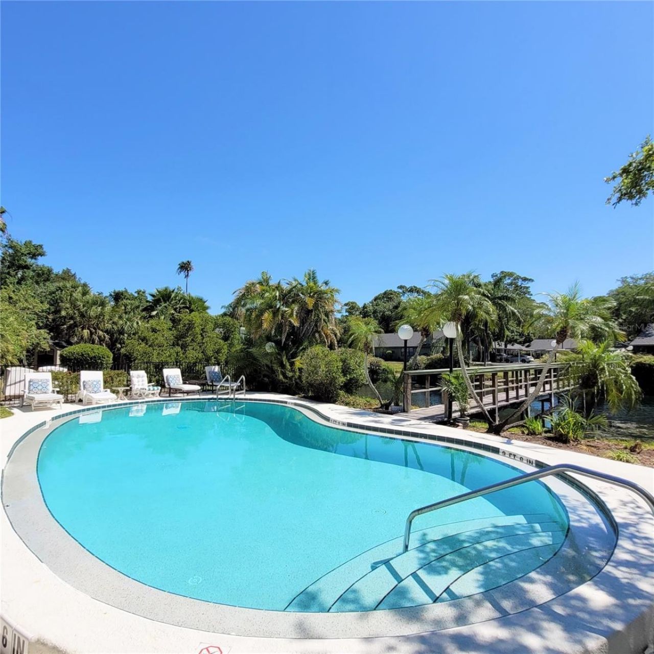 5071 Barrington Circle, Unit 1602, Sarasota, FL 34234 Photo