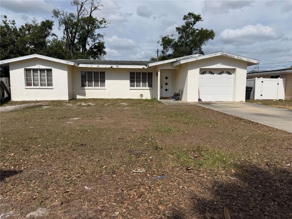 5164 JASMINE CIRCLE , ST PETERSBURG, FL 33714