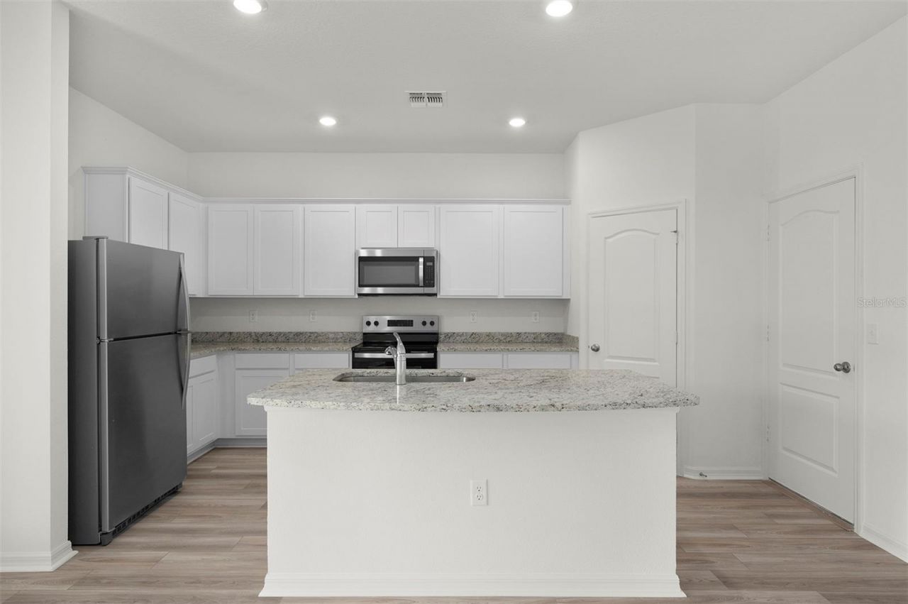 13485 Leaping Water Way , Astatula, FL 34705 Photo