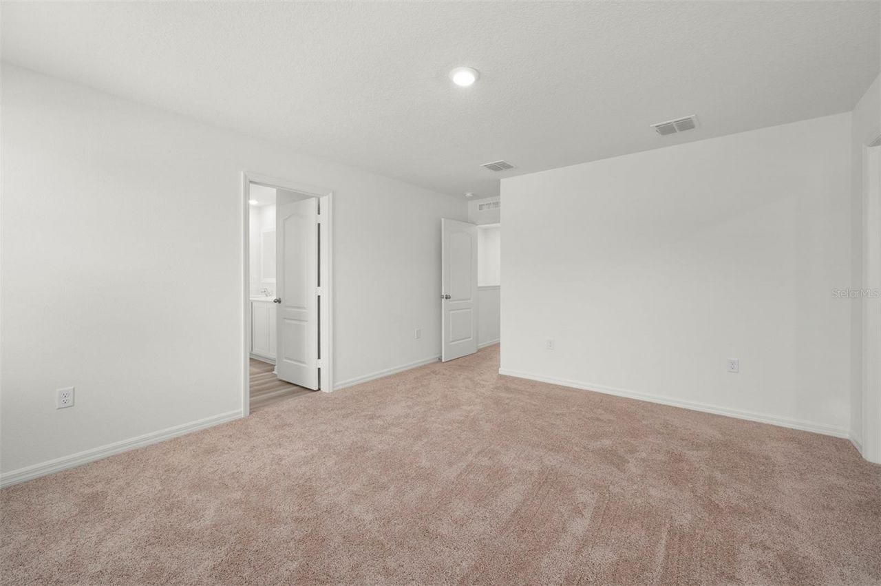 13485 Leaping Water Way , Astatula, FL 34705 Photo