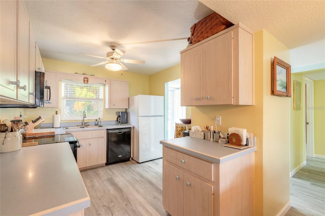 2100 N Peninsula Avenue, Unit 1050, New Smyrna Beach, FL 32169 Photo