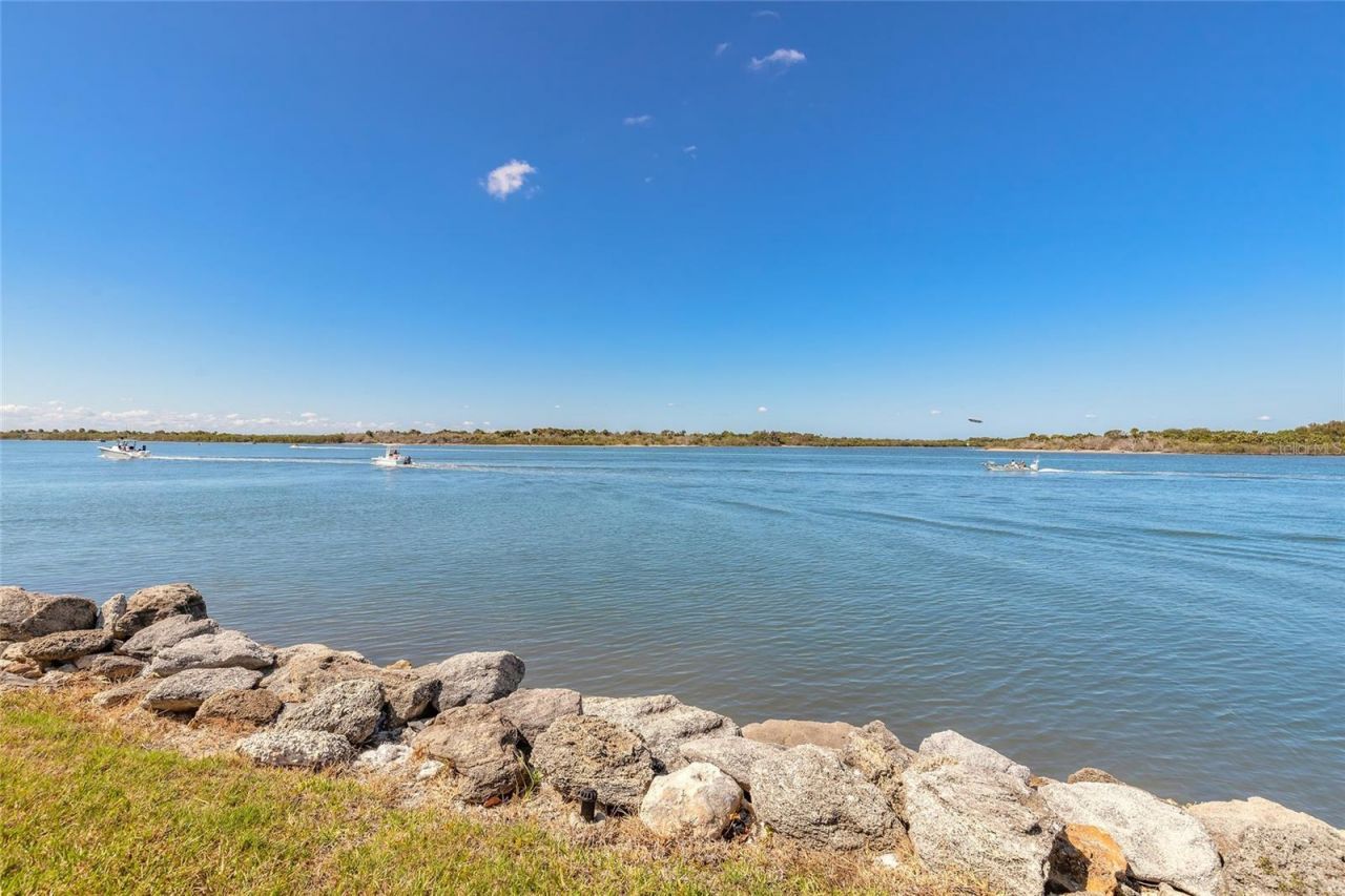 2100 N Peninsula Avenue, Unit 1050, New Smyrna Beach, FL 32169 Photo