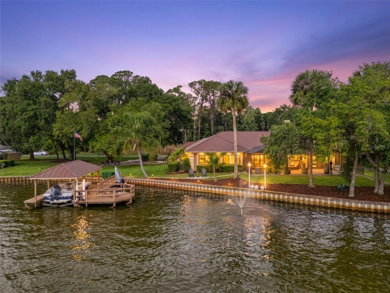 29650 Squirrel Point Road, Tavares, FL 32778 Photo