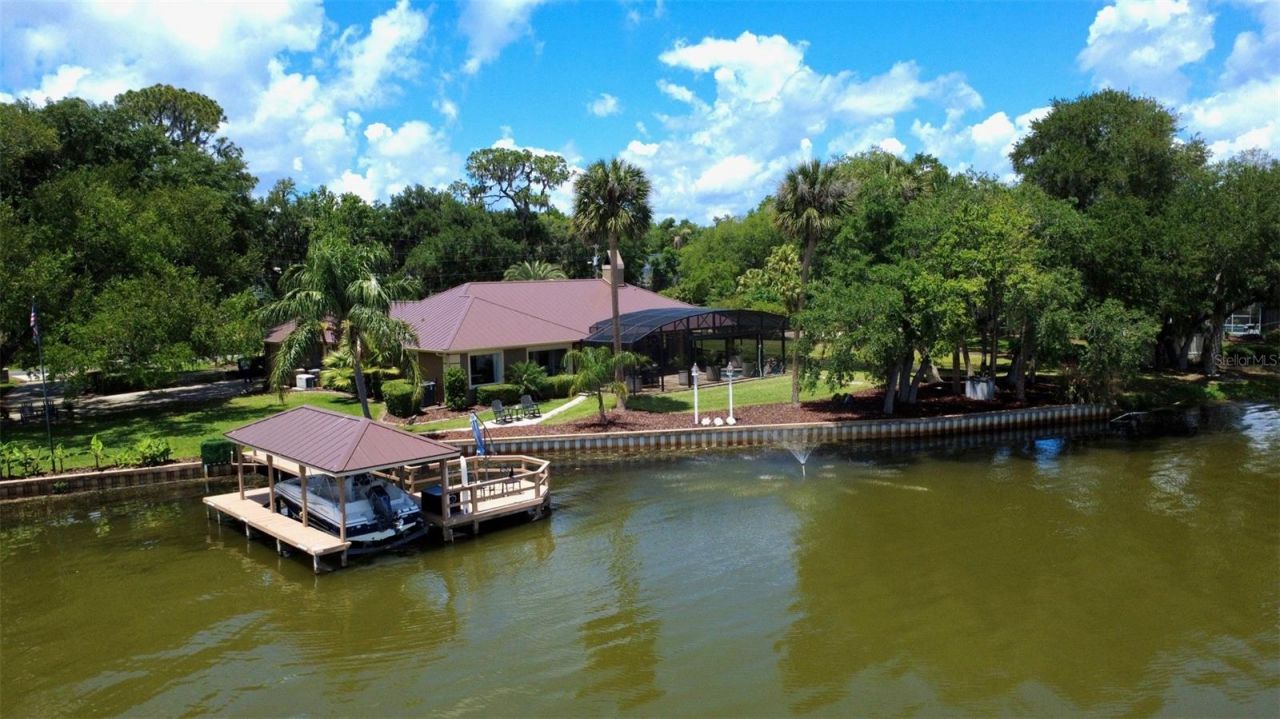 29650 Squirrel Point Road, Tavares, FL 32778 Photo