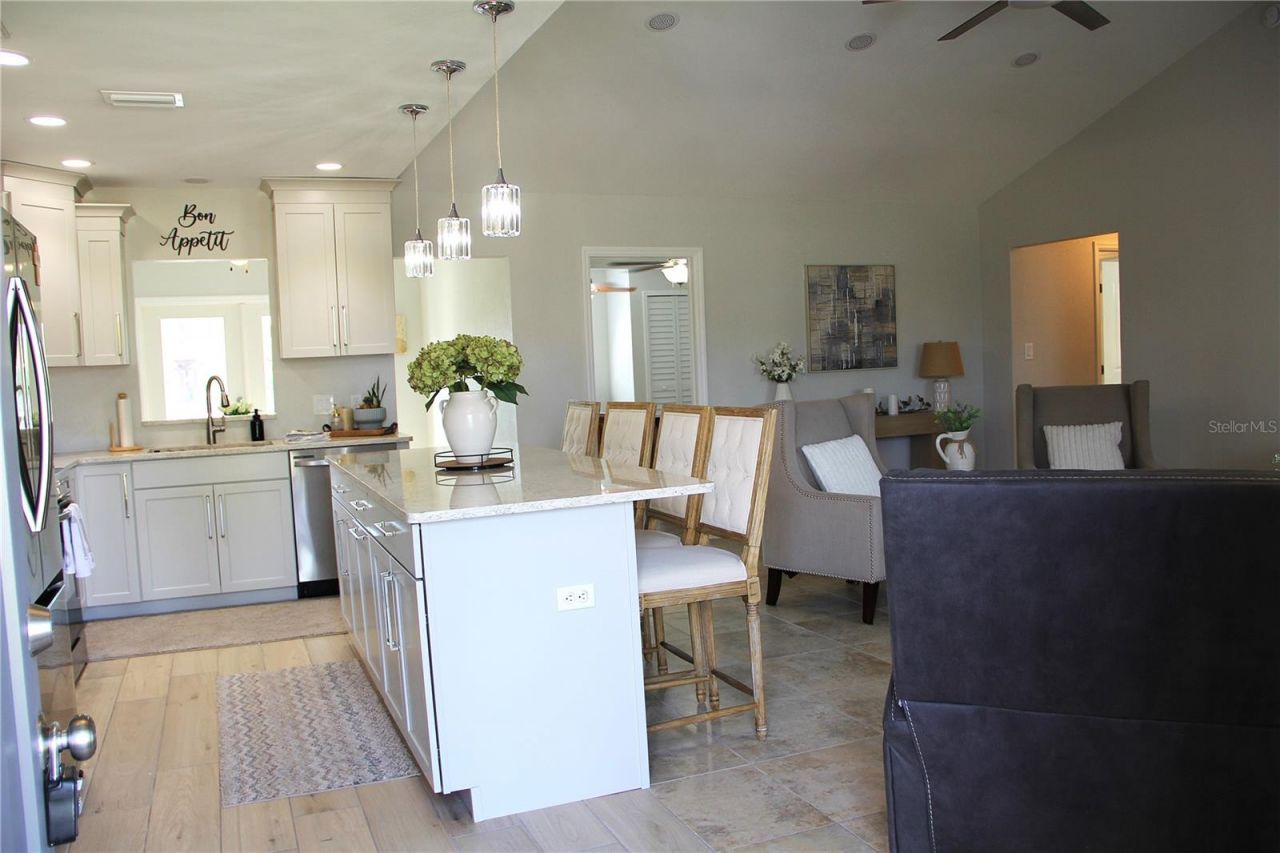 2824 Shannon Drive, Punta Gorda, FL 33950 Photo