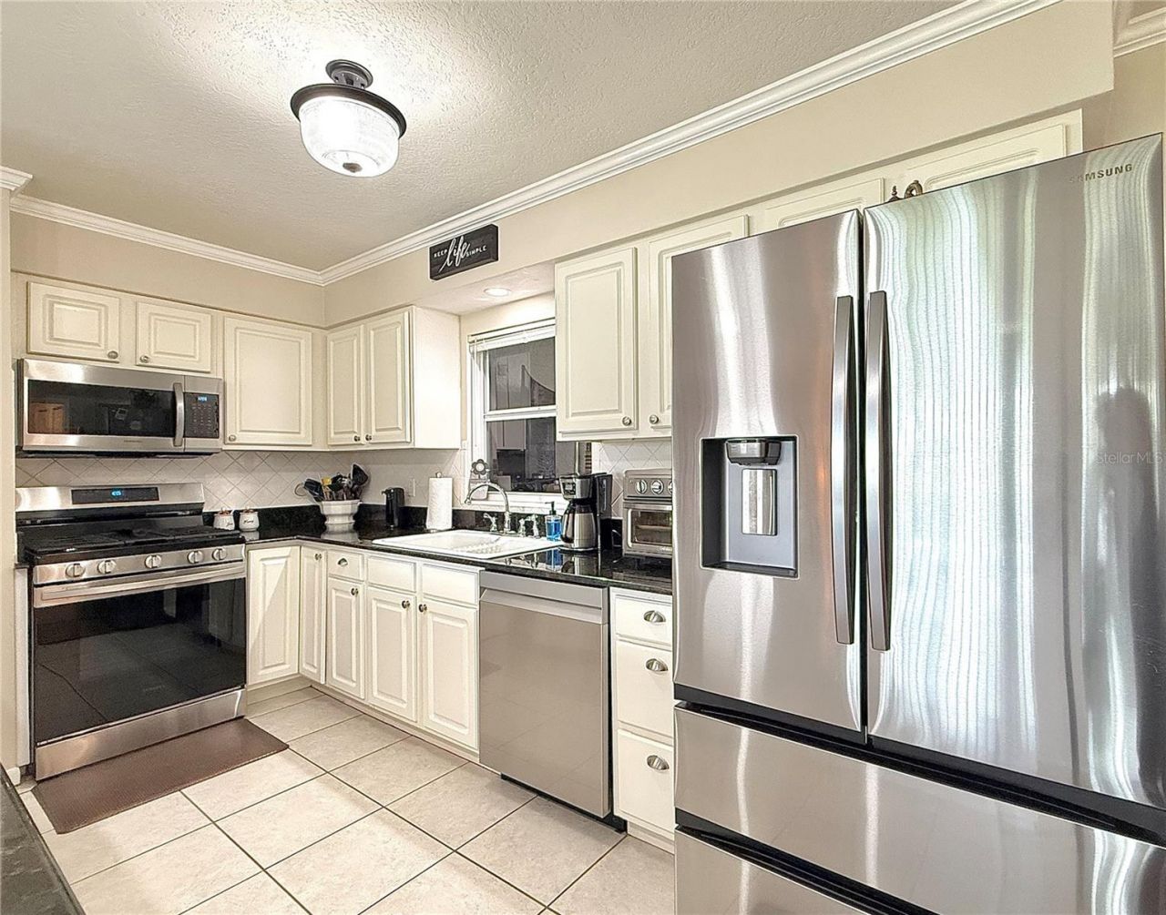 77 W Lake Damon Drive , Avon Park, FL 33825 Photo