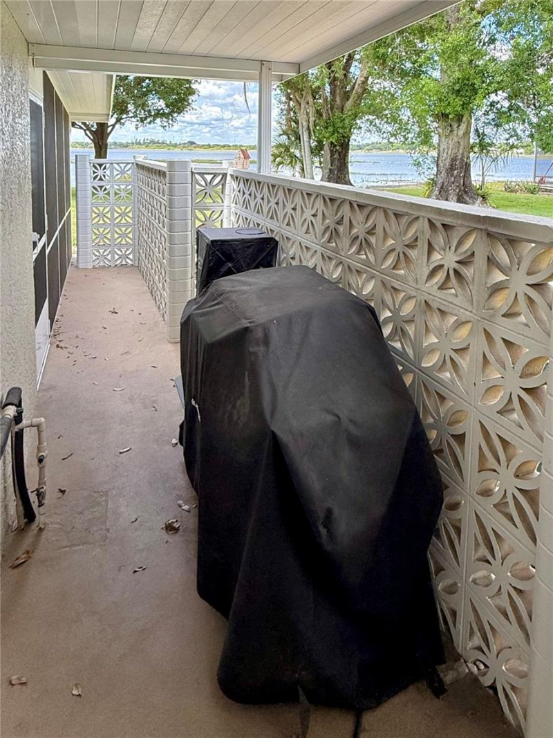 77 W Lake Damon Drive , Avon Park, FL 33825 Photo