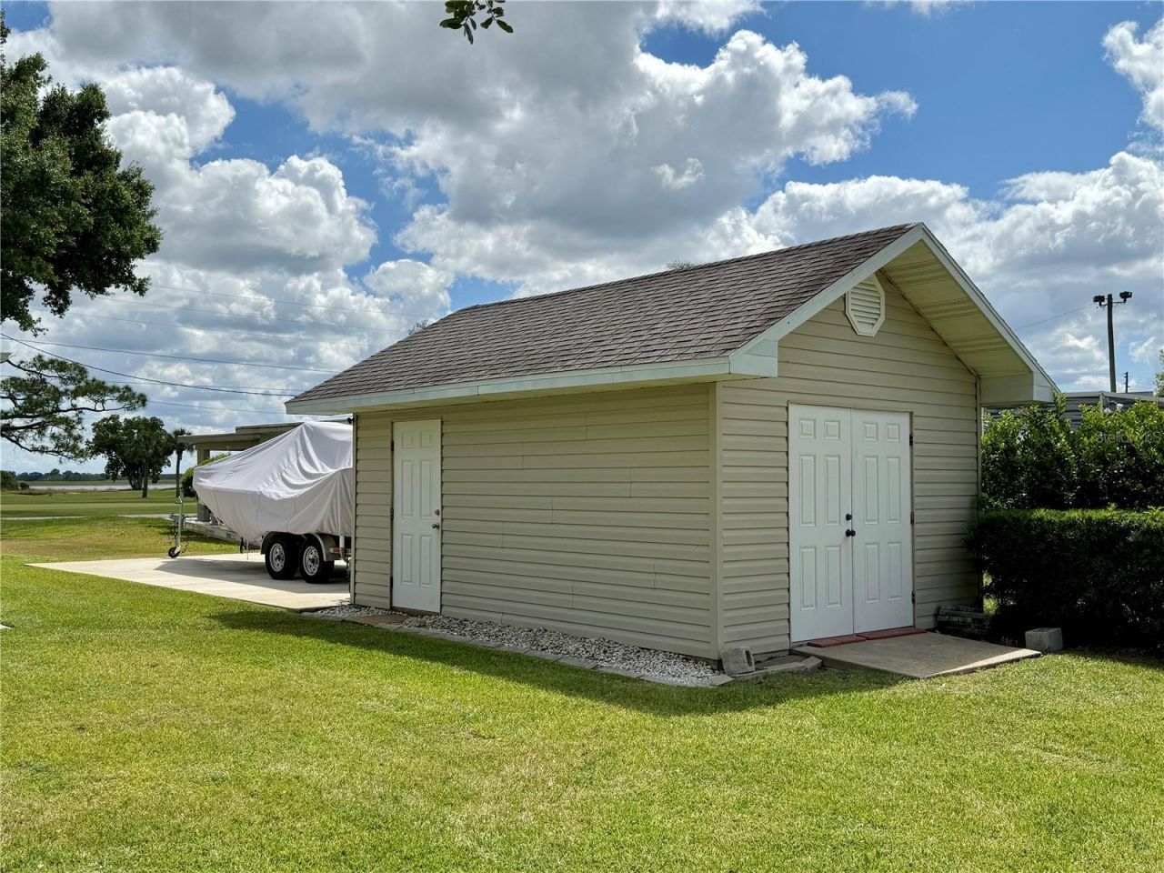 77 W Lake Damon Drive , Avon Park, FL 33825 Photo