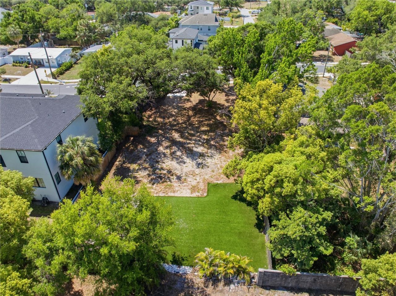 2929 W Averill Avenue, Tampa, FL 33611 Photo