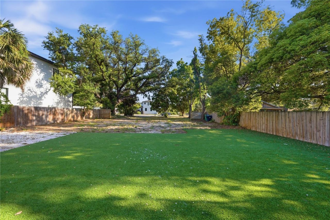 2929 W Averill Avenue, Tampa, FL 33611 Photo