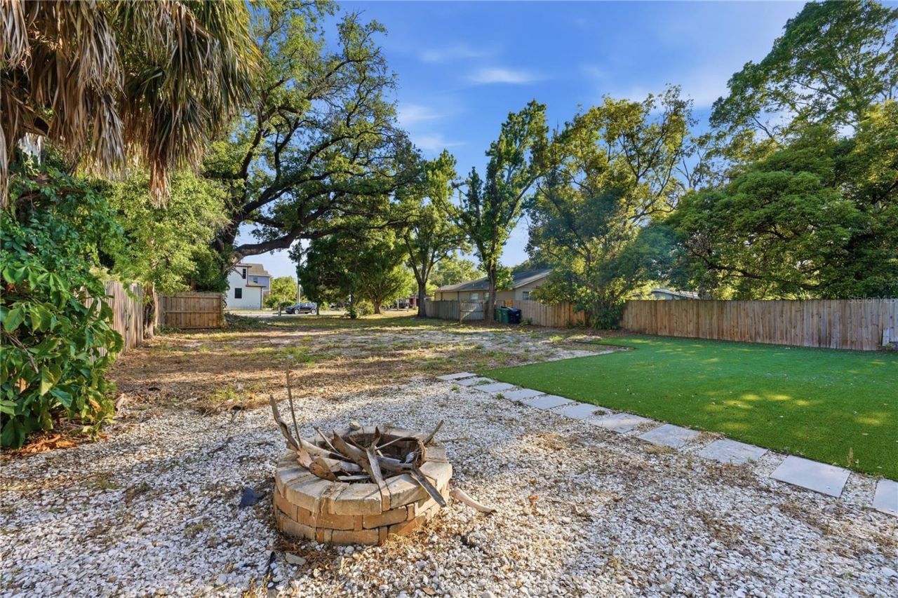 2929 W Averill Avenue, Tampa, FL 33611 Photo