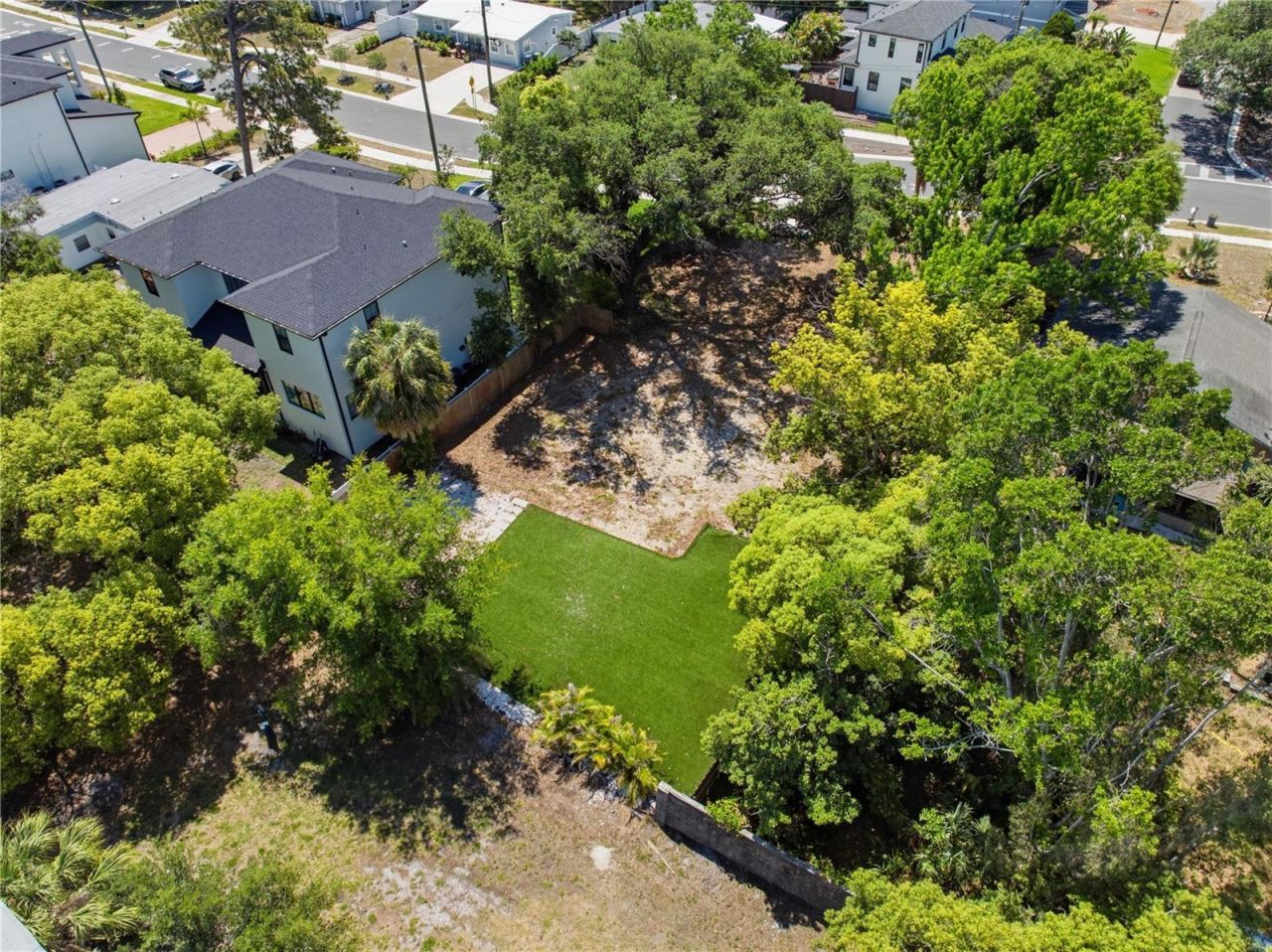 2929 W Averill Avenue, Tampa, FL 33611 Photo