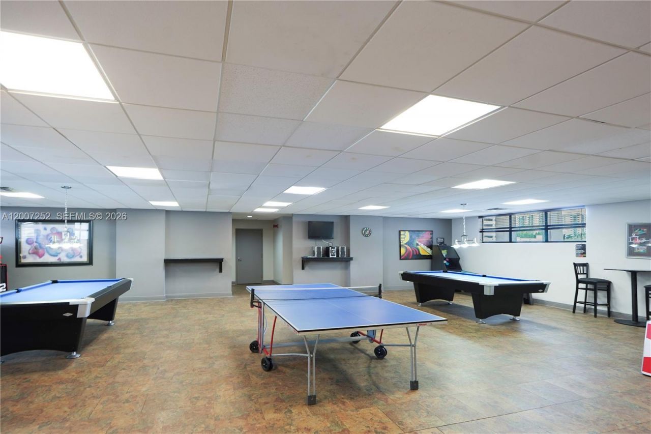 400 Leslie Dr, Unit 319, Hallandale Beach, FL 33009 Photo