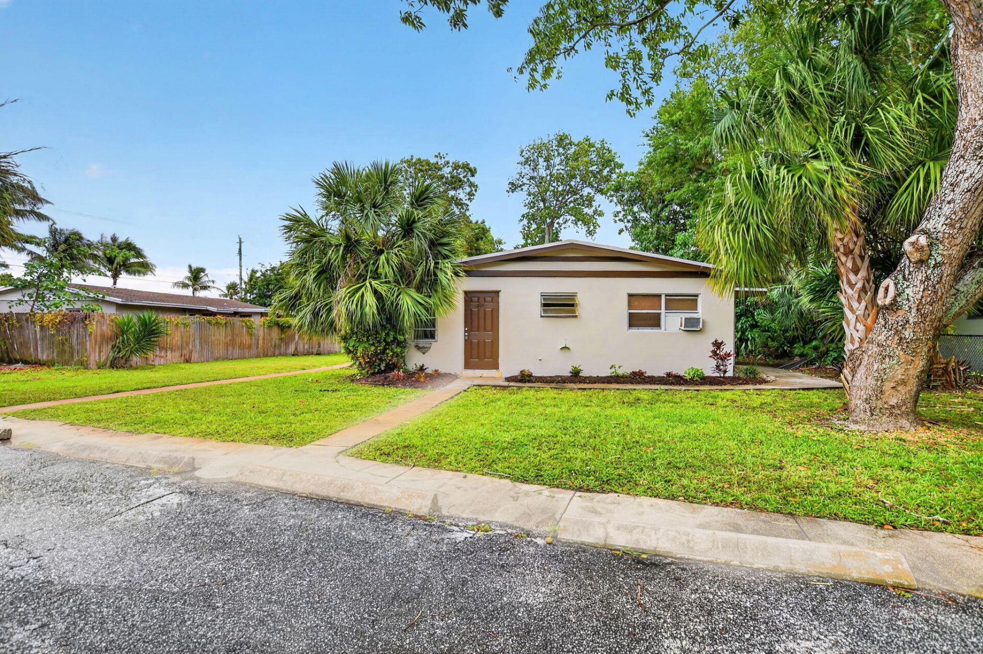 314 SW 1st Street, Boca Raton, FL 33432 Photo