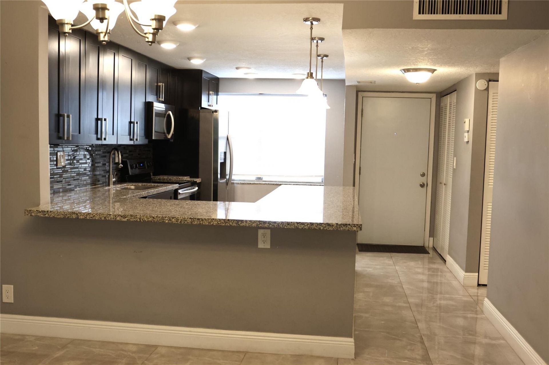 8205 NW 61st Street Nw, Unit B202, Tamarac, FL 33321 Photo