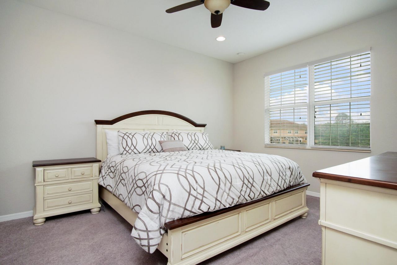 638 SW Glen Crest Way, Stuart, FL 34997 Photo