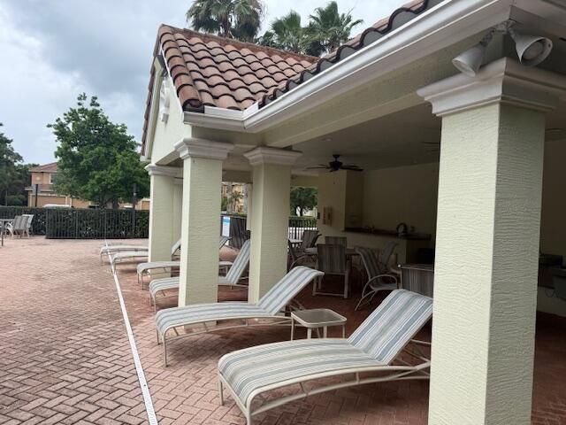 638 SW Glen Crest Way, Stuart, FL 34997 Photo