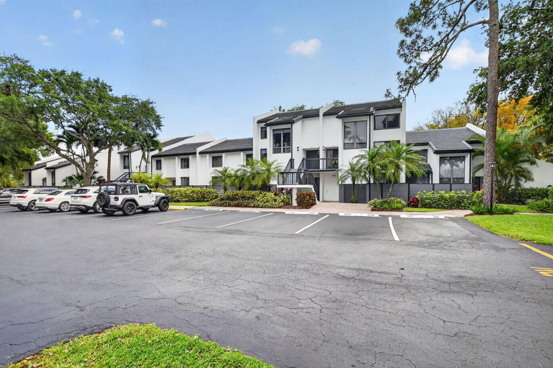 3310 Bridgewood Drive, Boca Raton, FL 33434 Photo