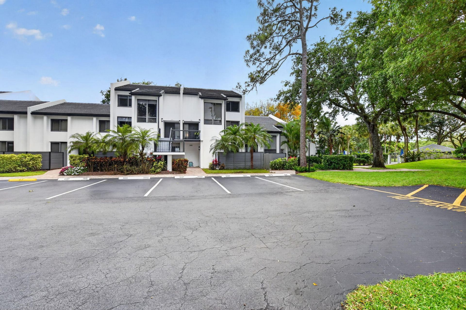 3310 Bridgewood Drive, Boca Raton, FL 33434 Photo