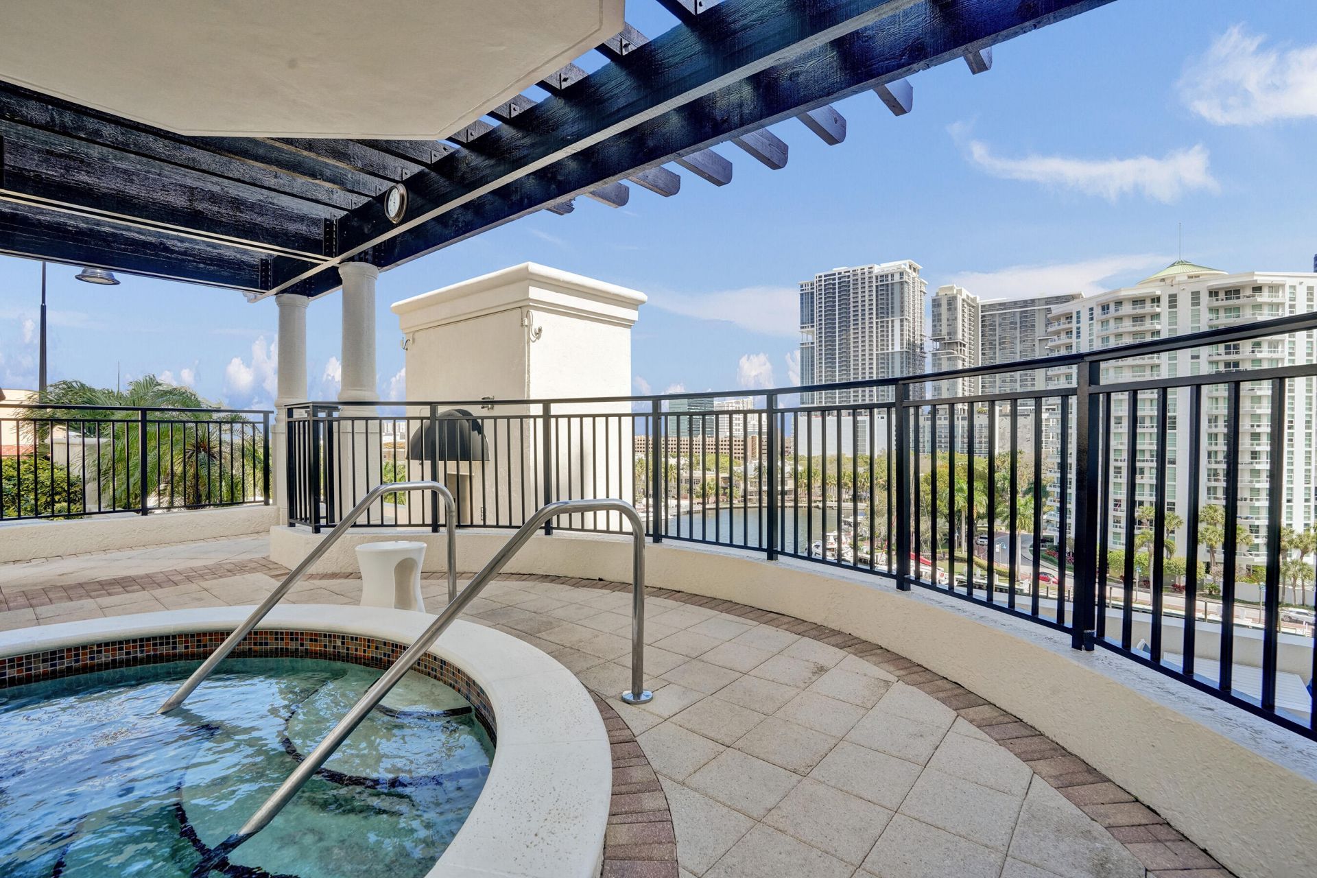 610 W Las Olas, Unit 1518n, Fort Lauderdale, FL 33312 Photo