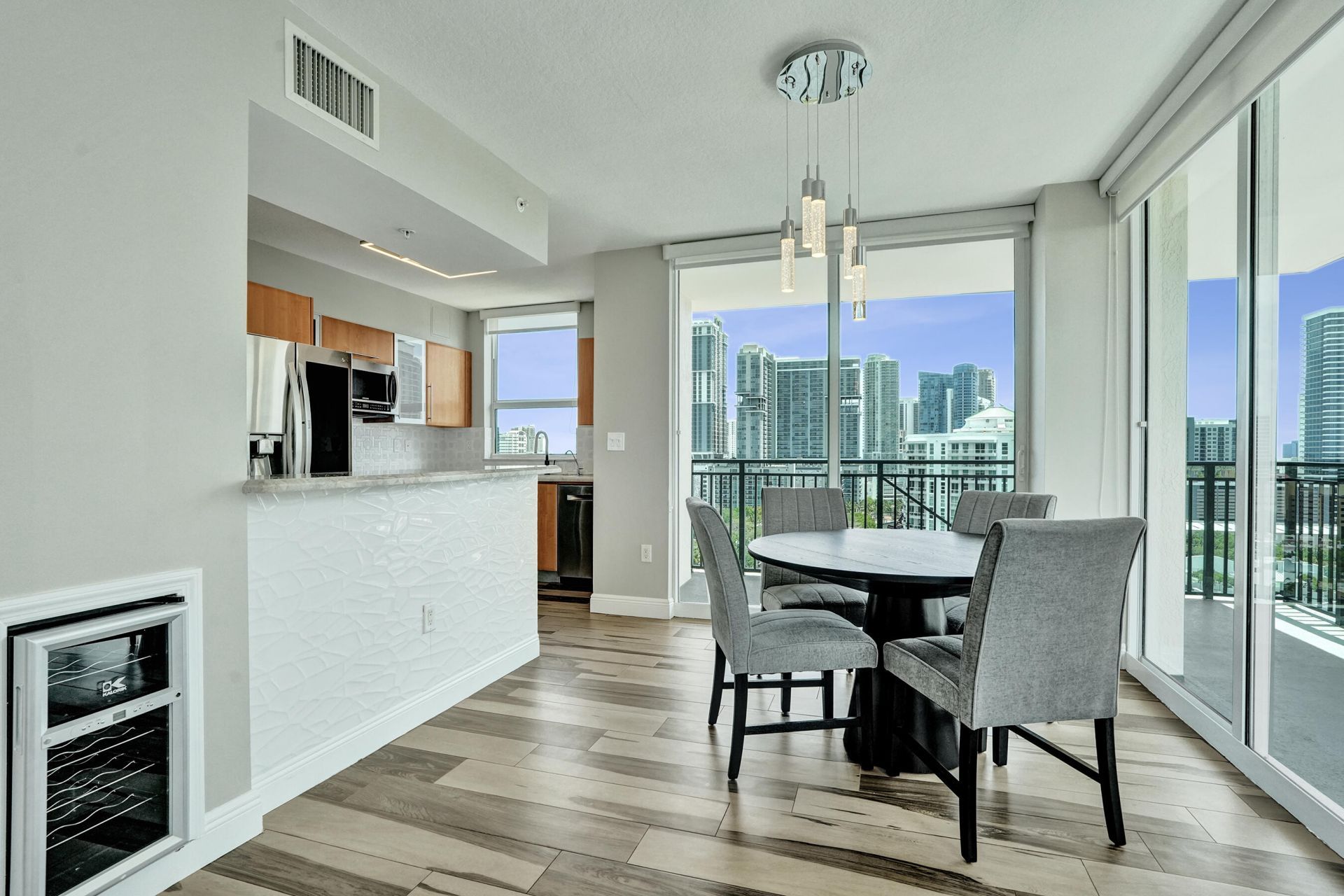 610 W Las Olas, Unit 1518n, Fort Lauderdale, FL 33312 Photo